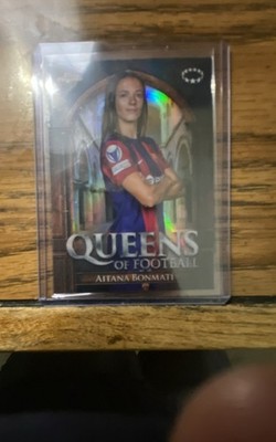 2023-24 Topps Chrome Uefa Women's Champions League - Queens of Football...