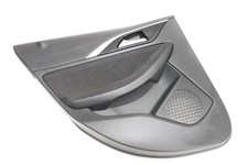 Porte avant et accessoires Infiniti Q30