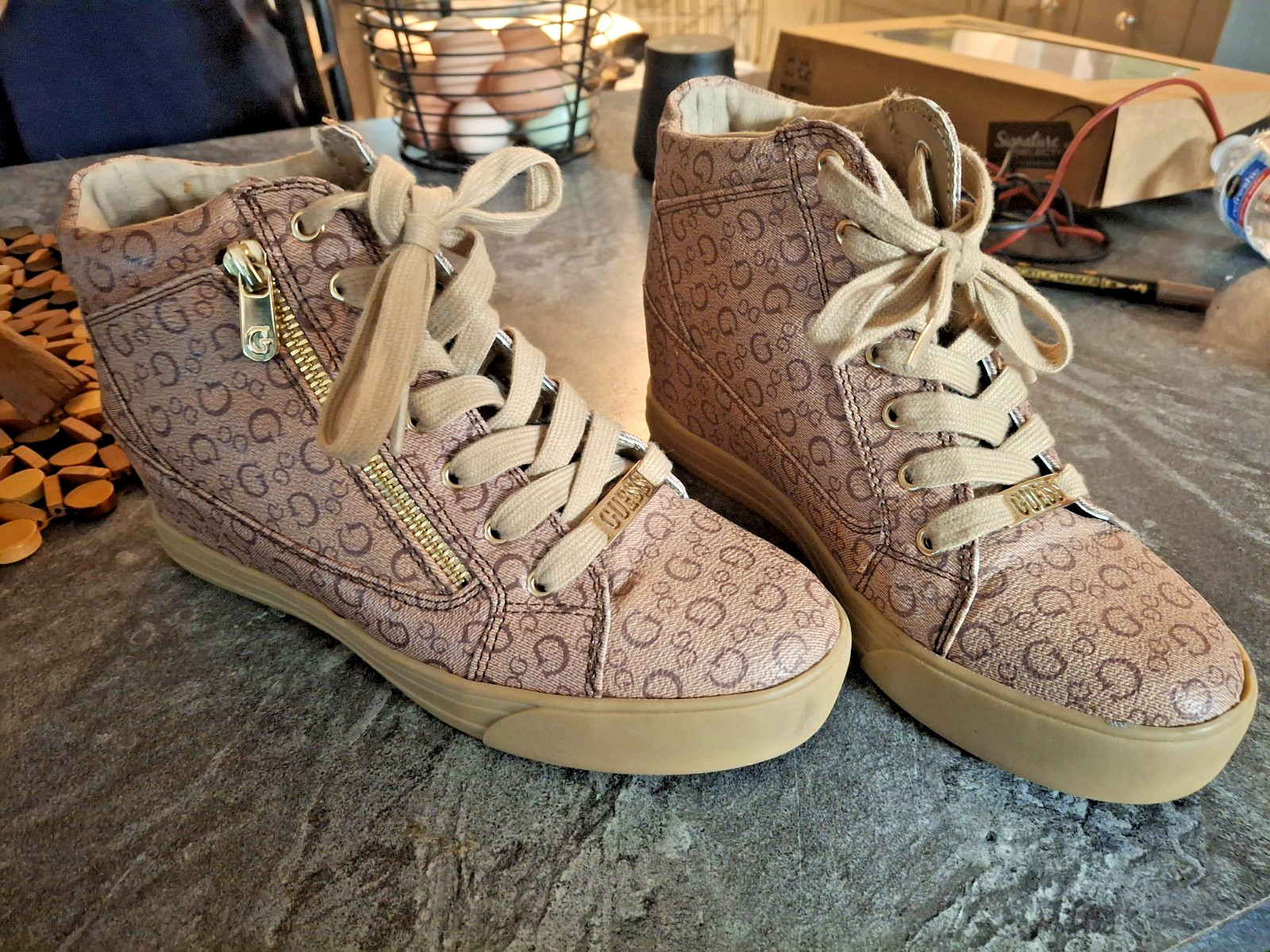 Women Size 7.5
