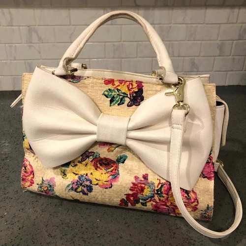 floral straw bag