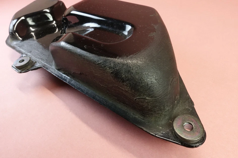 1985 1986 1987 1988 Suzuki Cavalcade 1400 Reserve Fuel Gas Tank - Image 2 of 4