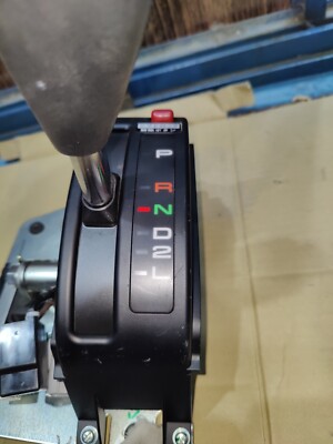 1990-1996 Toyota Land Cruiser 80 Series Auto Shifter Lever OEM