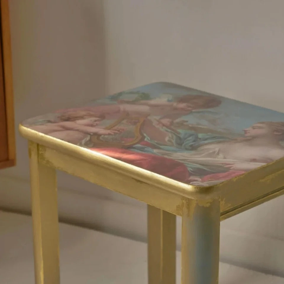 Gold side table with cherubs decoupage paper and blue accents | UPCYCLED Table - Image 4 of 4