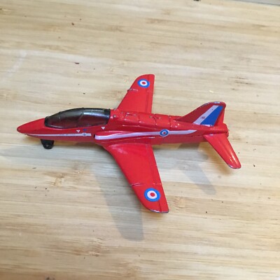 GEBRAUCHTES MATCHBOX BAE HAWK T MK1 RAF RED ARROWS JET FLUGZEUG #133