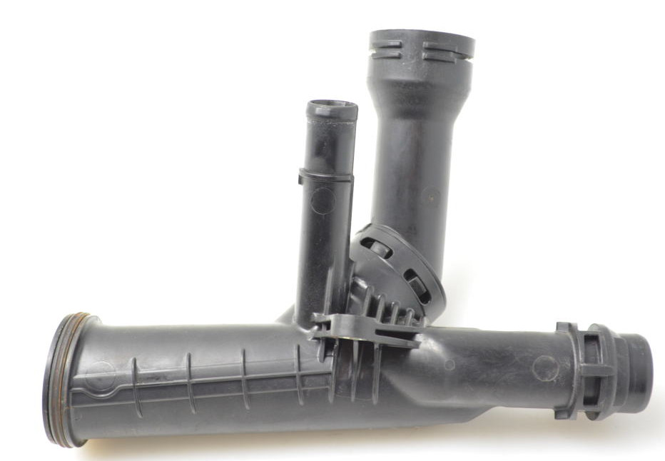 Boîtier de thermostat Audi A6 C7 04L121026P