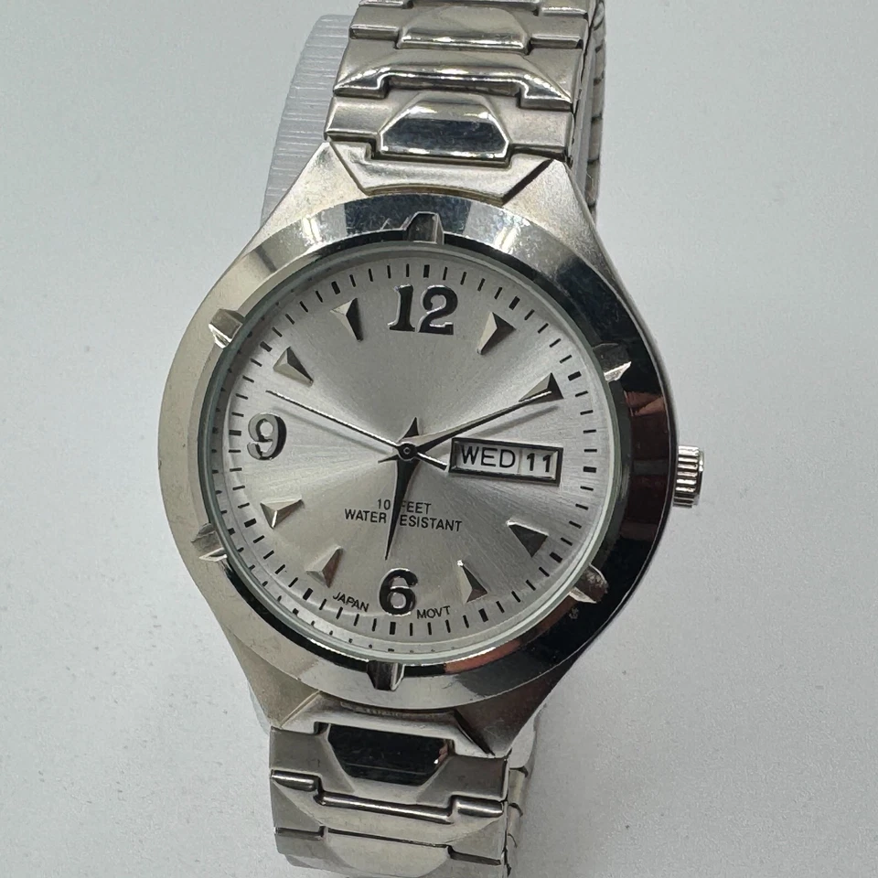 VTG FMD Quartz Watch Men 30m Silver Japan Movt Stretch Day Date Analog New Batte - image 2 of 4