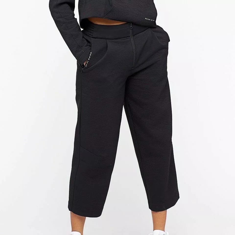 The Best Women's Cropped Pants by Nike to Shop Now. Nike.com