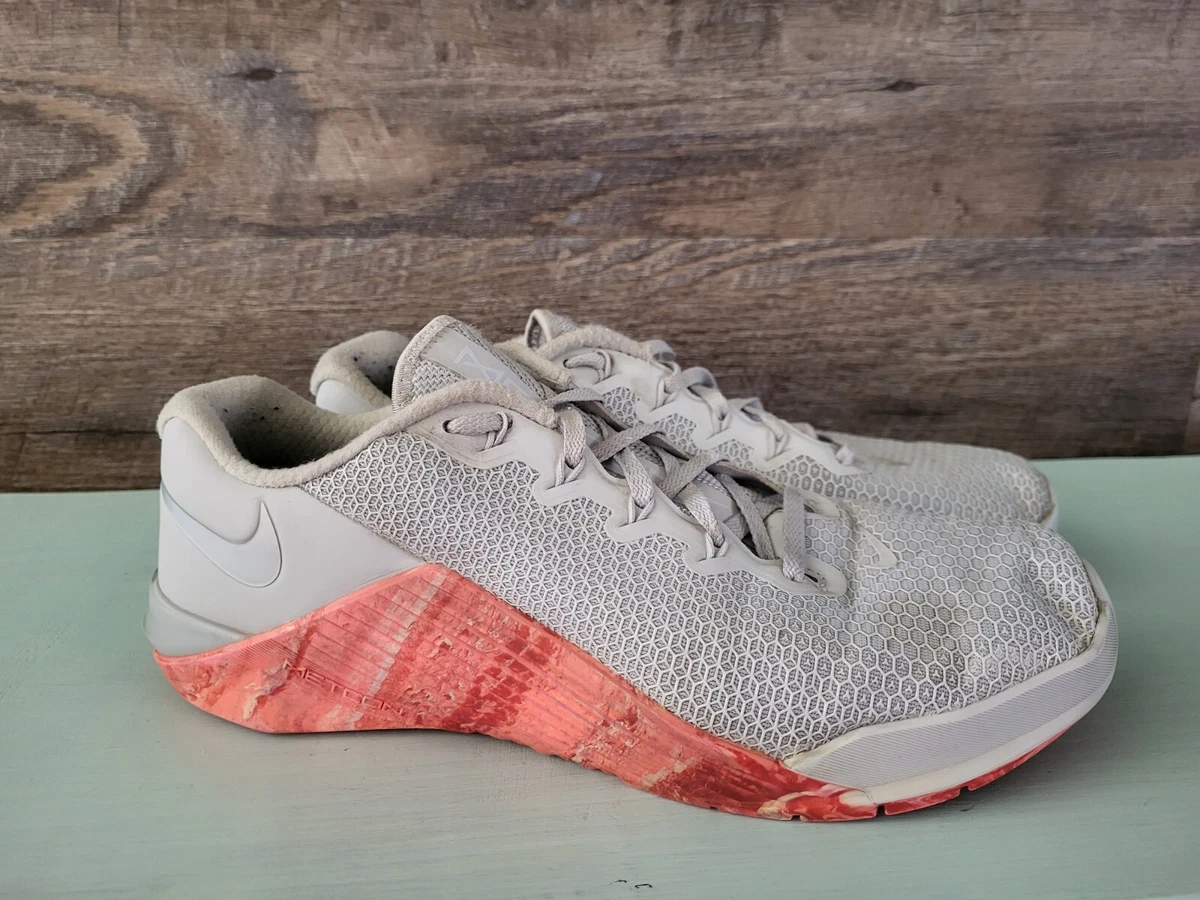 Nike Metcon 5 Pink Grey Womens Shoes Size 9.5