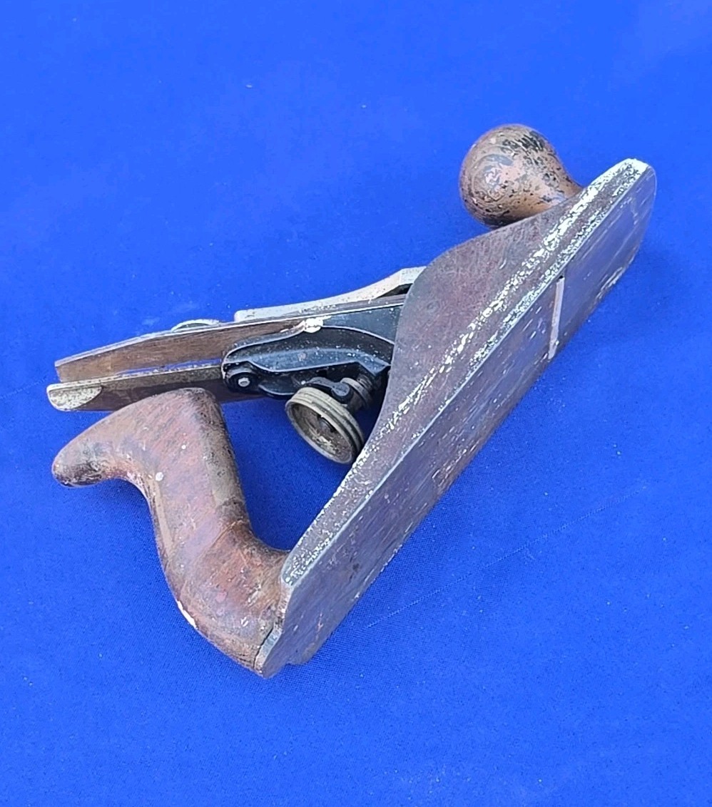 Vintage Stanley Bailey No. 4 Smooth Bottom Carpenters Wood Plane