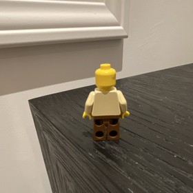 The LEGO Obi-Wan Kenobi minifigure from the 1st Jedi Defense set (7203-1), 2002
