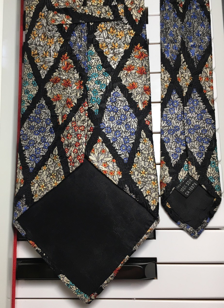 LANVIN / Vintage Multicolor Petite Fleur Pattern Diamond Plaid Italian Silk Tie