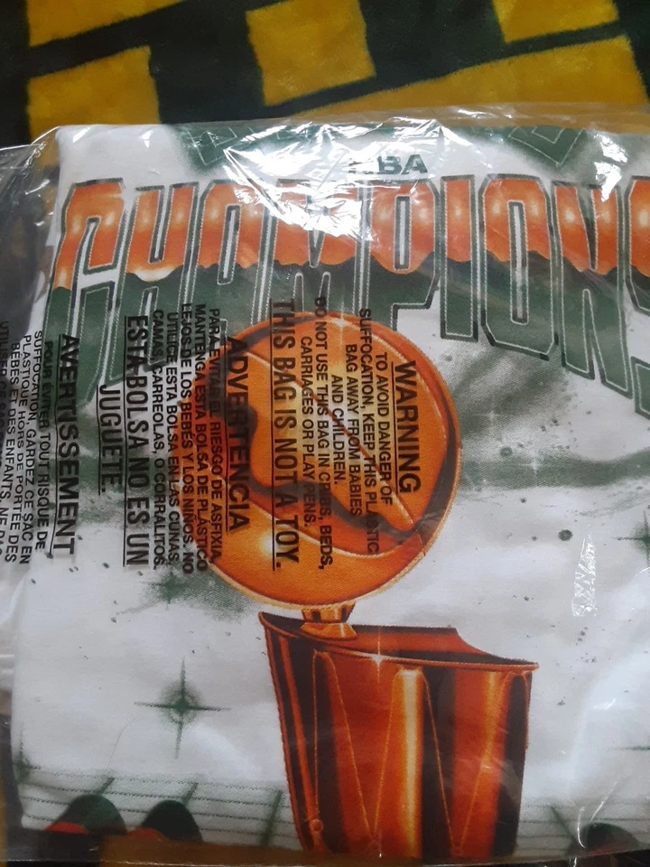 2x Nike 2021 NBA Finals Milwaukee Bucks Graphic Print T-Shirt MENS Sz XL NEW - Image 4 of 4