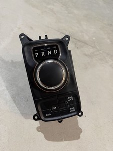 2013-2018 DODGE RAM 1500 TRANSMISSION GEAR SHIFTER SELECTOR OEM 68171965AH