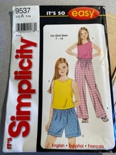 Vintage Simplicity Sewing Pattern 9537 – Girl’s PJ’s