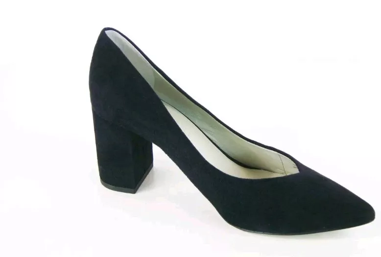 1.State Saffy Block Heel Pump Black Suede 5 M Euro 35