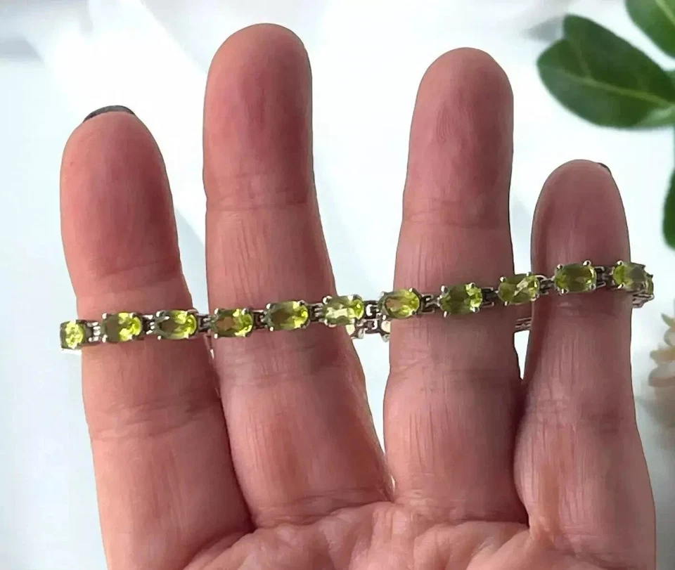 8 克拉椭圆形切割实验室制作 Peridot 女式网球手链 14K 镀黄金 — 第 3/3 张图片