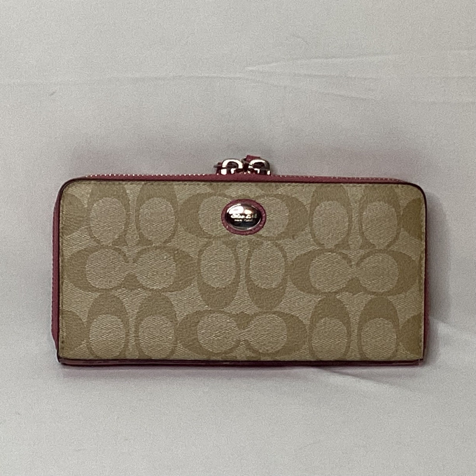 Coach Signature C Zip Around Wallet Pink Trim