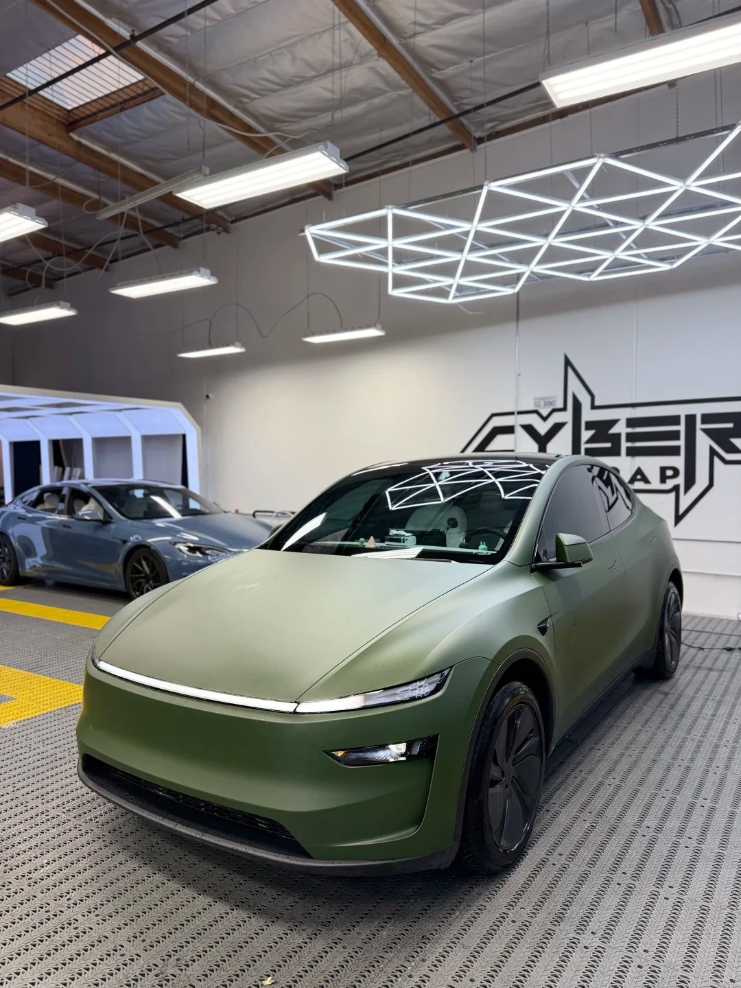 For Tesla Model Y Juniper Full Body DIY PreCut Vinyl Wrap Matte Military Green