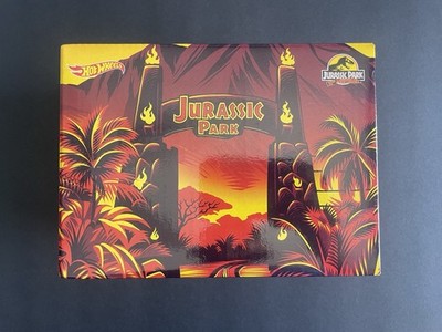 Hot Wheels Jurassic Park Jeep Wrangler & Dr. Ian Malcolm - Factory Sealed