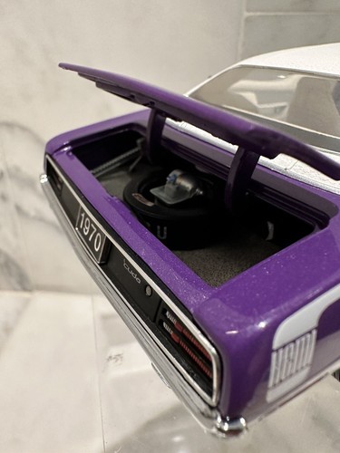 Vintage Franklin Mint 1970 Plymouth Hemi’ Cuda Purple w/White (Never Displayed) - Picture 10 of 18