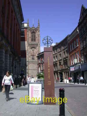 Foto 6x4 Joseph Wright Memorial, Irongate Derby\/SK3535 This memorial st c2007