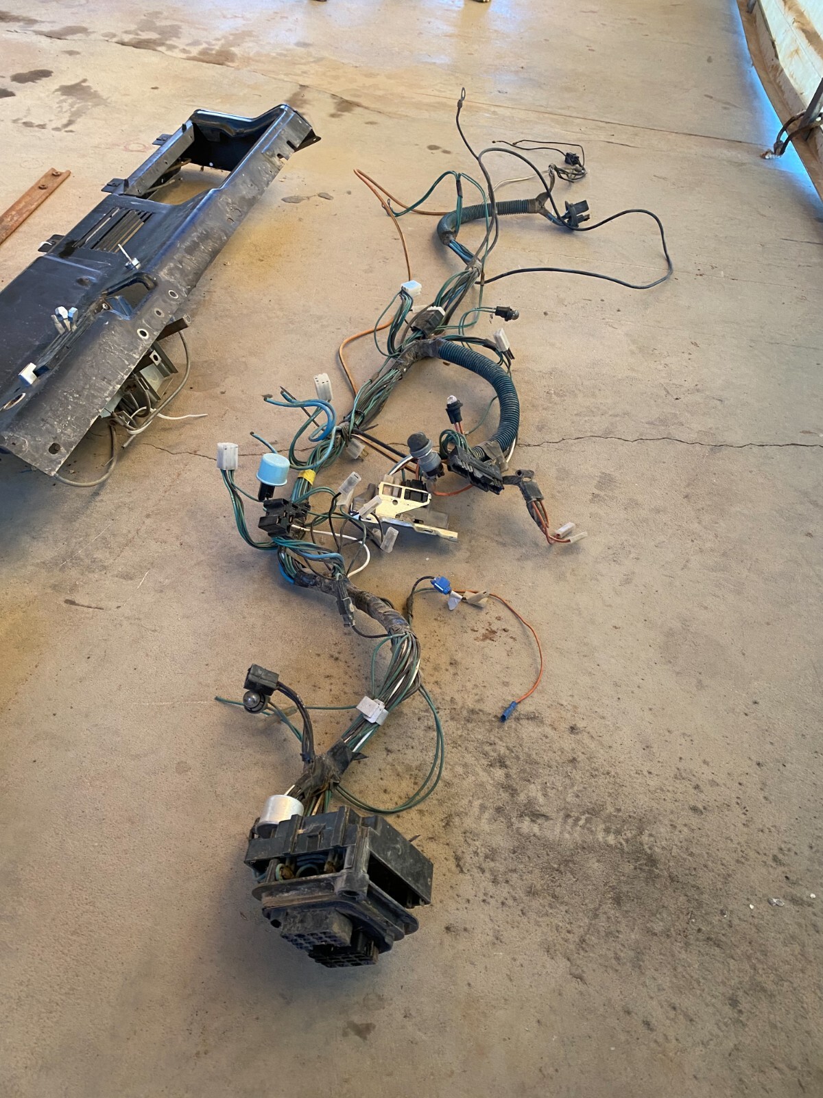 Under dash wiring harness for International Harvester Scout II 1980