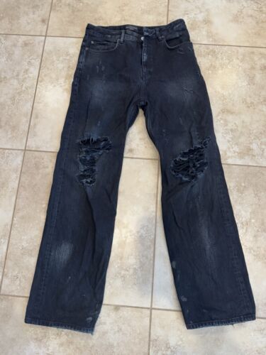 Balenciaga destroyed jeans - Gem Balenciaga destroyed jeans - Gem