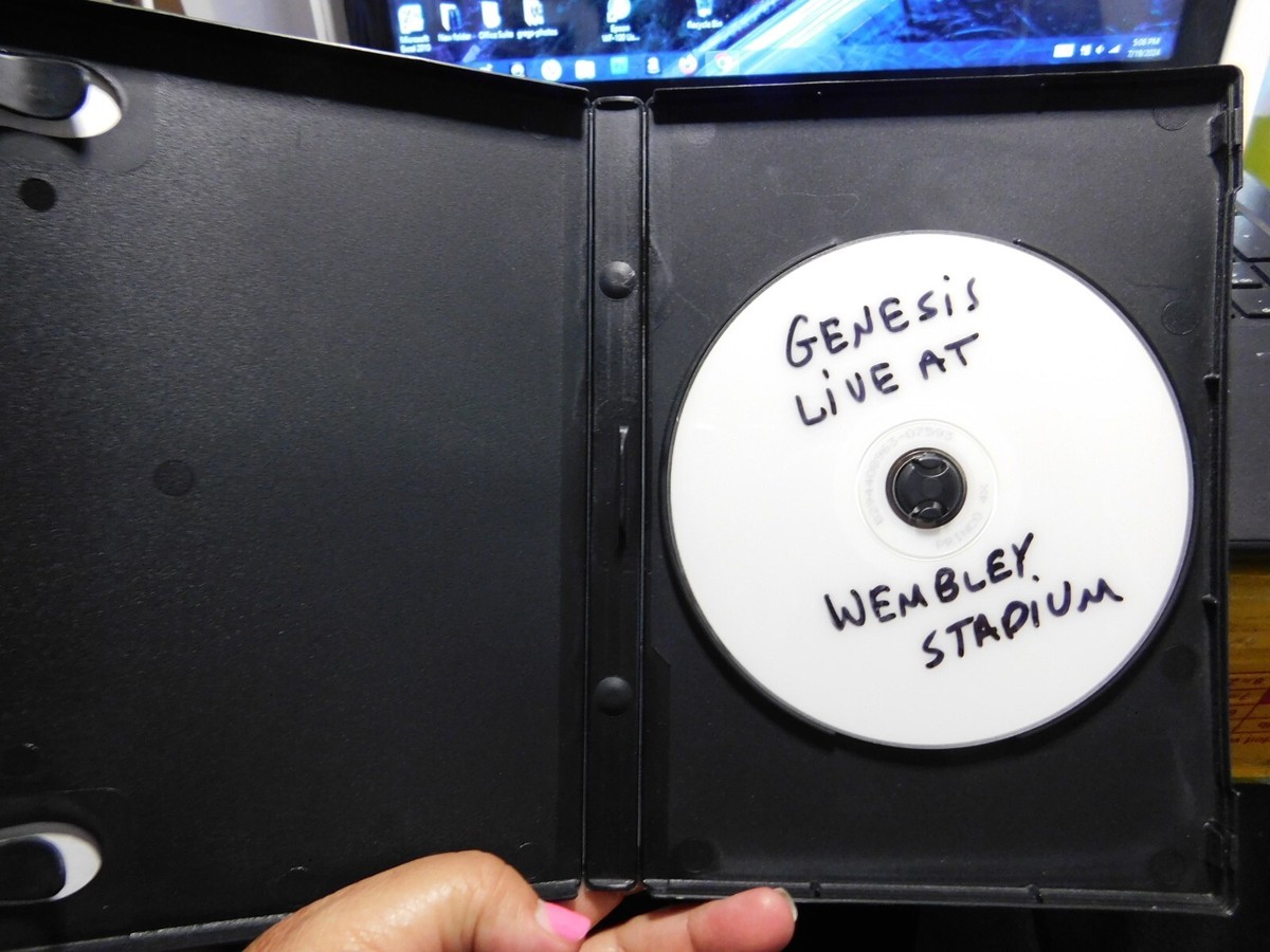 GENESIS Live at Wembley Stadium Phil Collins DVD-R Pro Shot