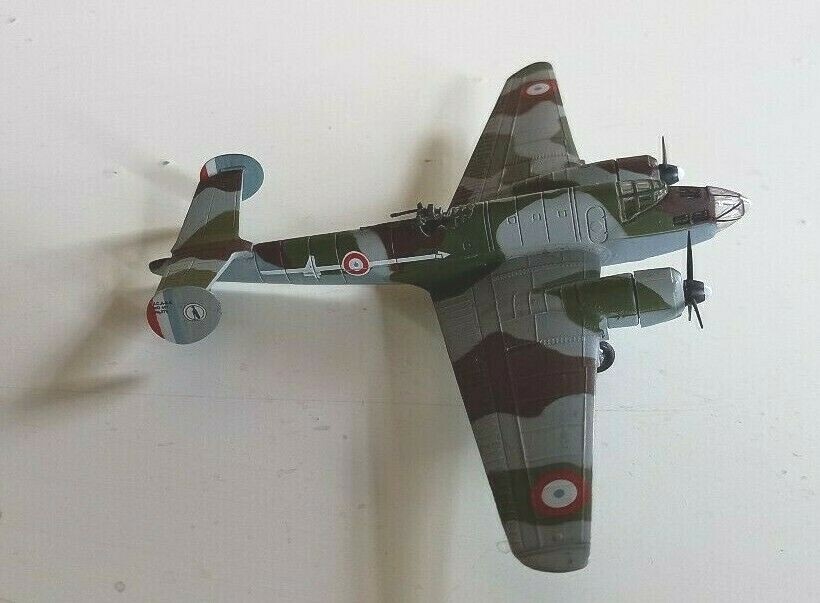 Picture 2 of 4
