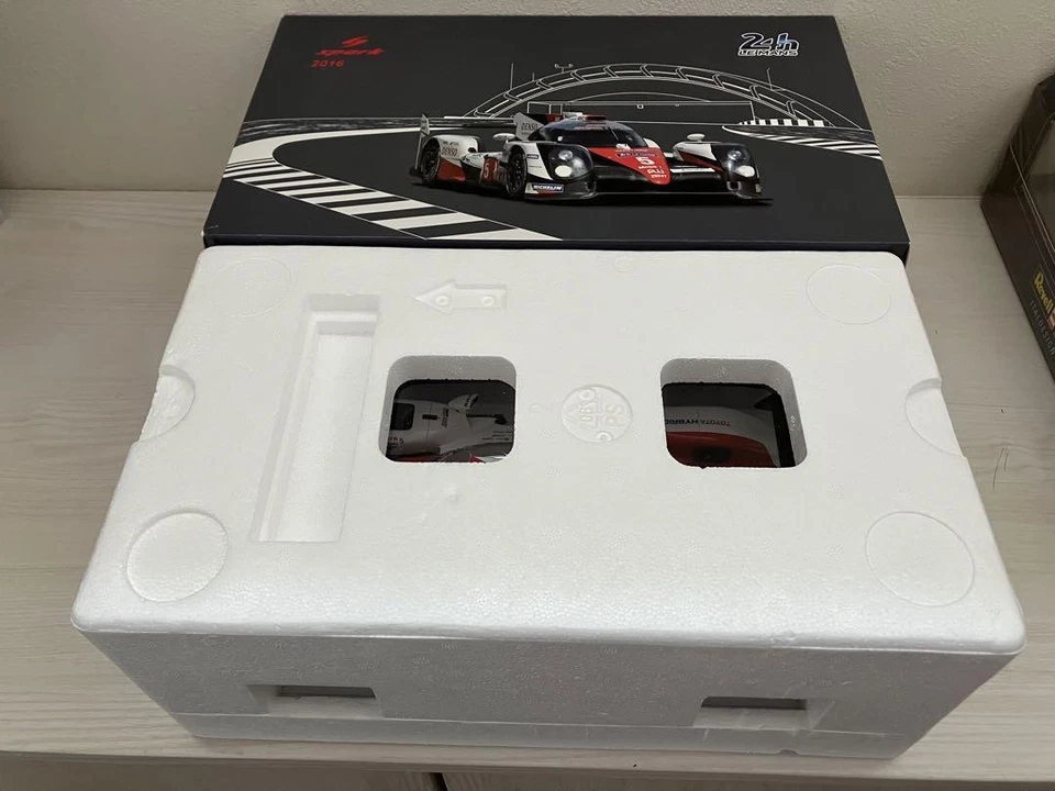 Spark 1/18 Scale Toyota TS050 Hybrid Le Mans 24 Hours 2016 Minicar from Japan - Image 4 of 4