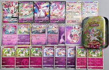 Pokemon Lotto Collezione Sylveon | 20 Carte + Gadget e Accessori | Idea Regalo