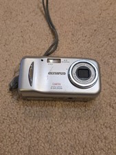OLYMPUS CAMEDIA D-545 AF Zoom 4.0MP Compact Digital Silver Camera w/ Memory Card