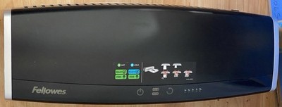 Fellowes Venus 2 125 Laminator with Pouch Starter Kit - Black