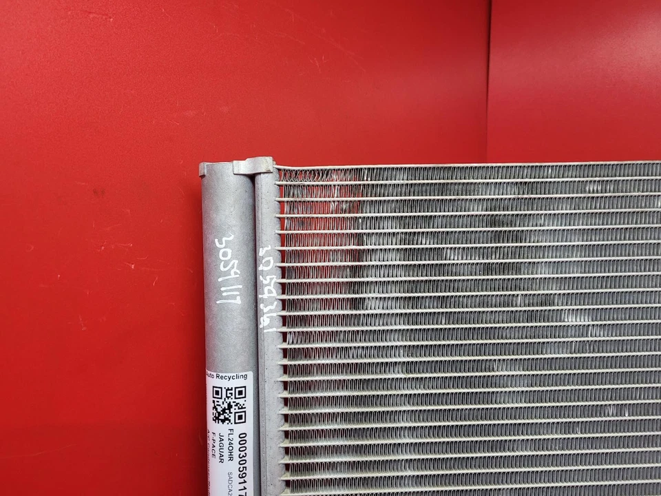 JAGUAR F-PACE AIR CON CONDENSER RADIATOR A/C 2024 2.0L PETROL AJ20-P4H 404PS PHE - Image 2 of 4