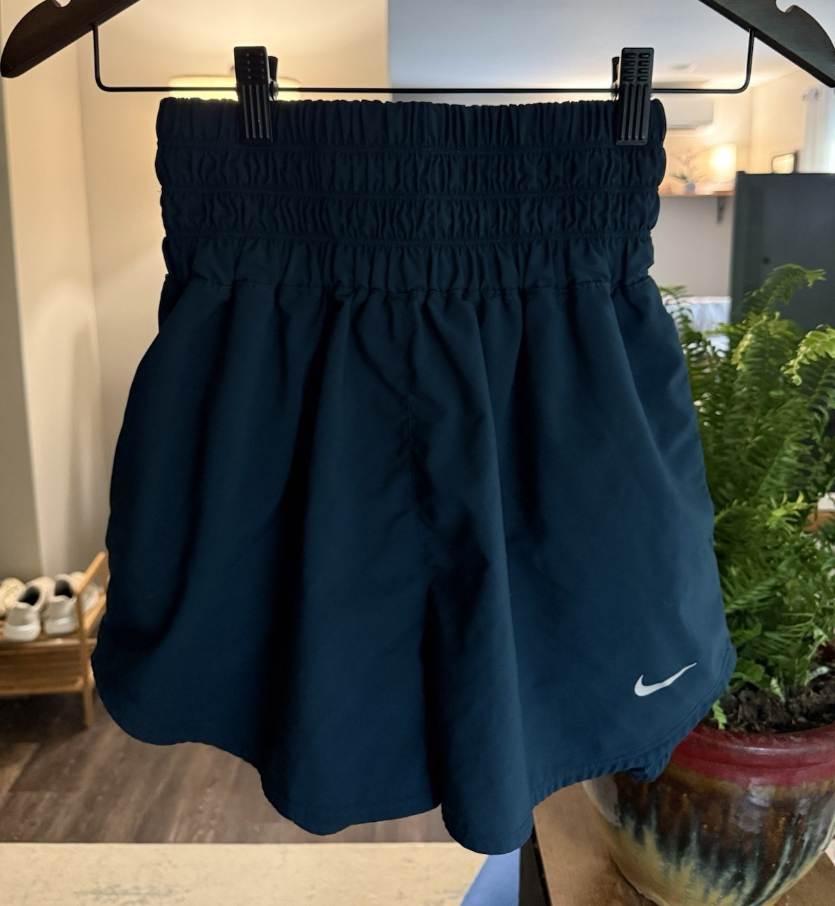 Nike Dri-FIT Women's Navy Athletic Shorts Polyester Quick Dry Lightweight