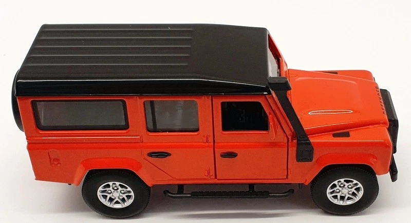 Tayumo 1/36 Pull Back & Go 36100010 Land Rover Defender 110 Tangiers Orange - Image 4 of 4
