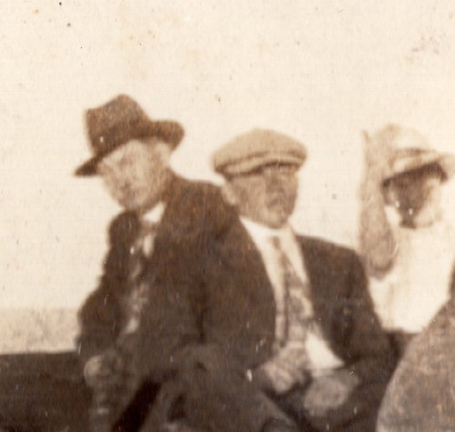 Kansas Greeley County Group in Early Automobile 3 amateur Snapshot Photos 1920 - Picture 3 of 8