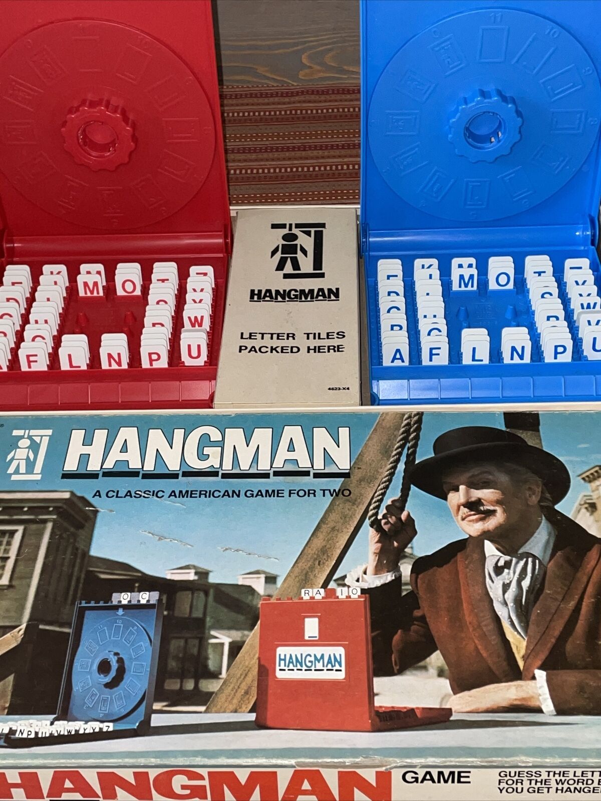 Vintage Table Top Hangman Spelling Game COMPLETE - by RandToy