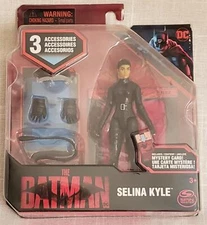 Selina Kyle The Batman DC Spin Master 4" Action Figure Set and Mystery Card To03