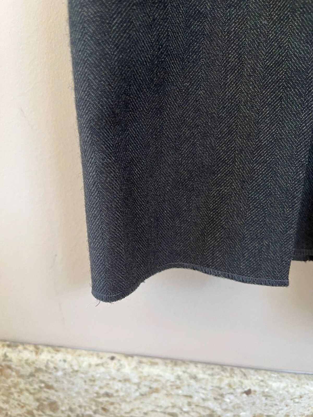 Bottega Veneta Pantaloni a spina di pesce peggiorati in nero campeggio nuovi con etichette 52