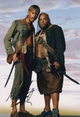 MACKENZIE CROOK signed autograph 20x30cm PIRATES CARIBBEAN in person autograph