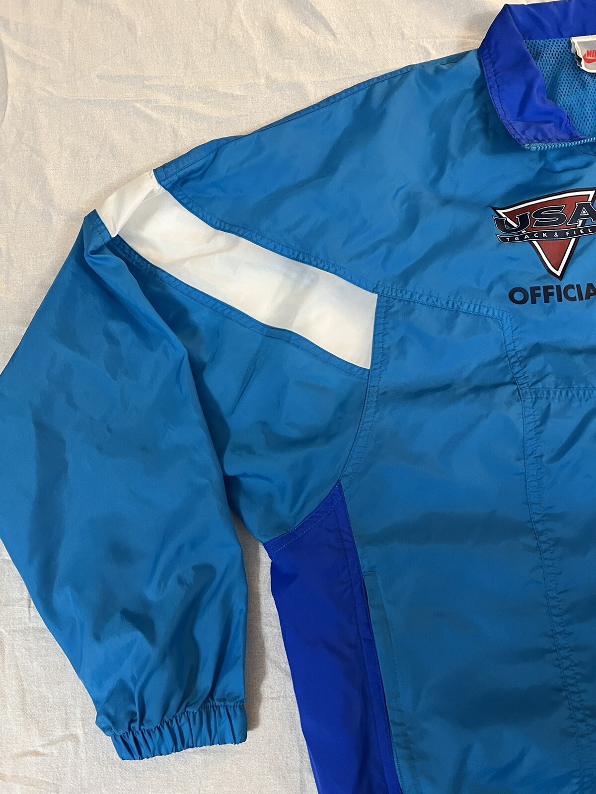Vintage Nike Windbreaker Jacket Official USA Track an… Gem