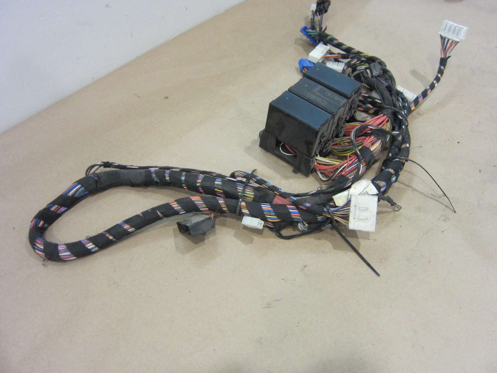 Ferrari 360 LH Rear Tunnel Connection Cables  Part# 188899