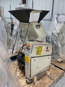 Solo 614-Solo 3hp Plastic Granulator 230V 3 HP Tested! #10WK