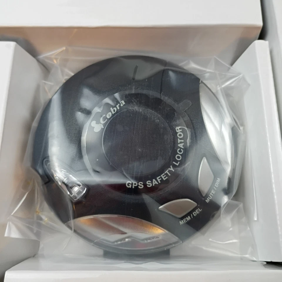 Cobra SL5 GPS Safety Locator Complete and Brand New with Box - Image 4 of 4
