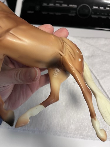 Breyer Caramel Horse - Picture 10 of 10