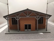 HARDWARE STORE UNASSEMBLED S SCALE BUILDING/DIORAMA