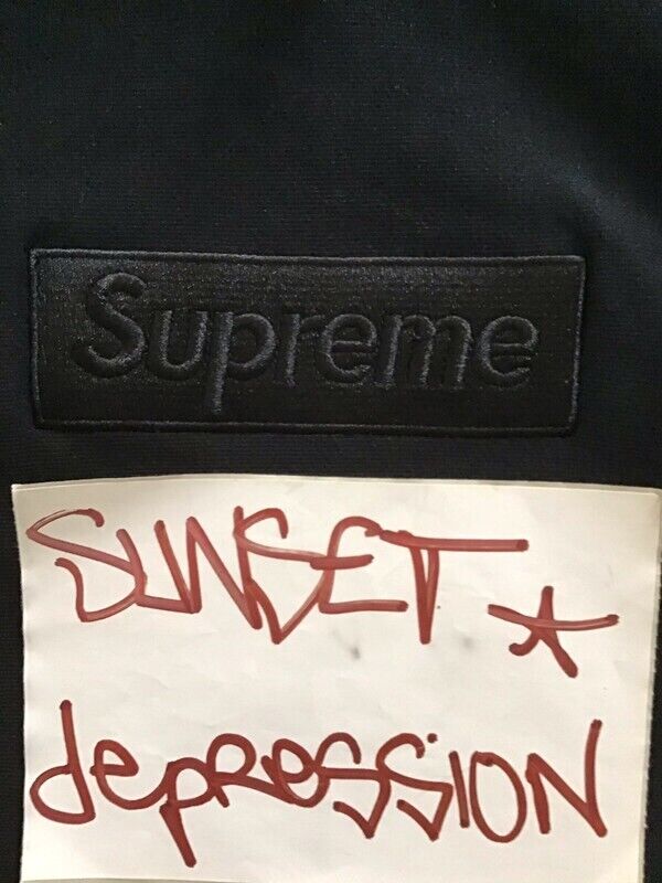 Supreme FW14 Tonal Black Box Logo Hoodie Size Large | eBay Supreme FW14 Tonal Black Box Logo Hoodie Size Large | eBay