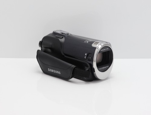 SAMSUNG HMX-F90 CAMCORDER HD DIGITAL HIGH DEFINITION VIDEO CAMERA & 16GB SD CARD - Picture 4 of 6