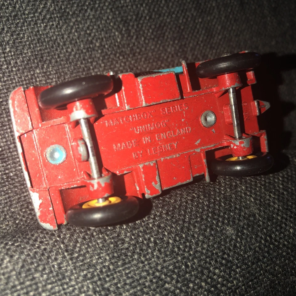 Lesney Matchbox 梅赛德斯 Unimog 卡车 49 号蓝色英国制造 — 第 3/4 张图片